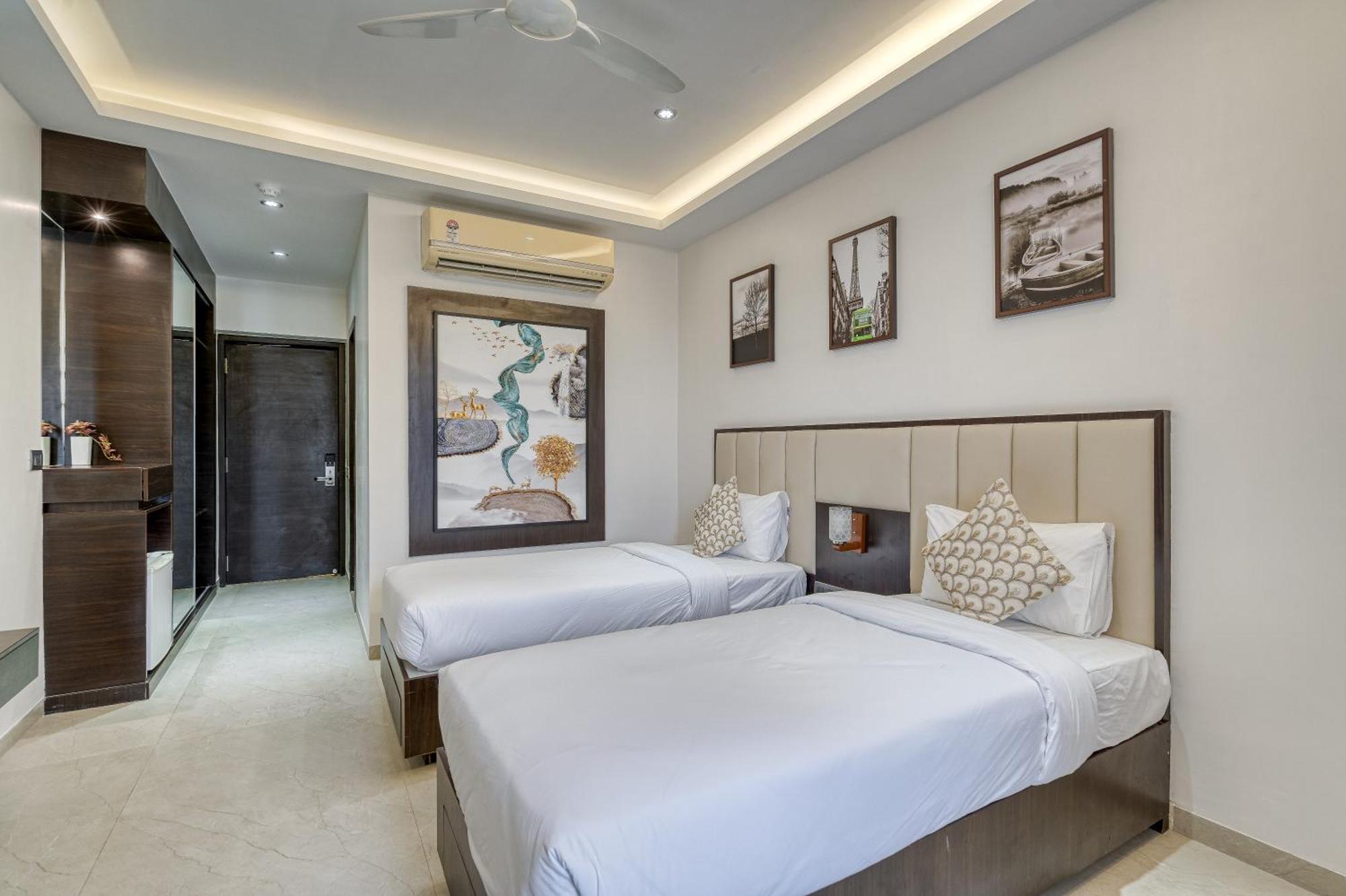 Hotel Grand Visava Лонавала Экстерьер фото